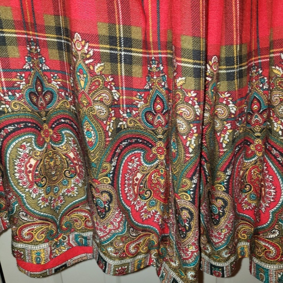 Di Di Scott Pettie 10 Skit - Picture 3 of 8